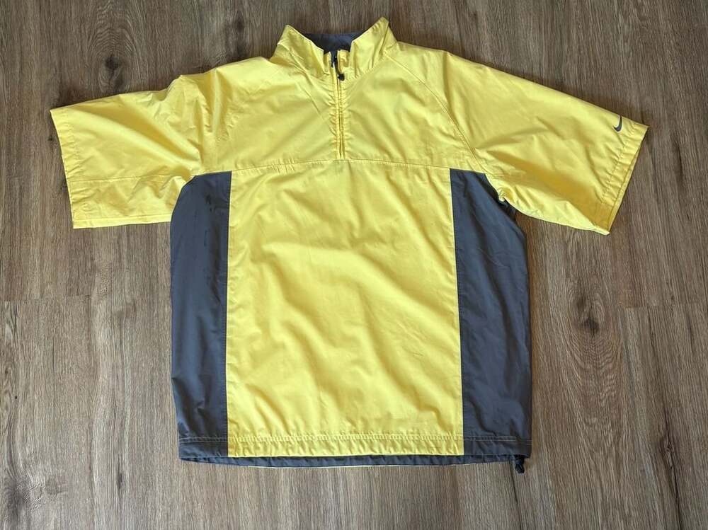 Nike Golf Storm-Fit Yellow and Gray Short Sleeve Windbreaker Jacket